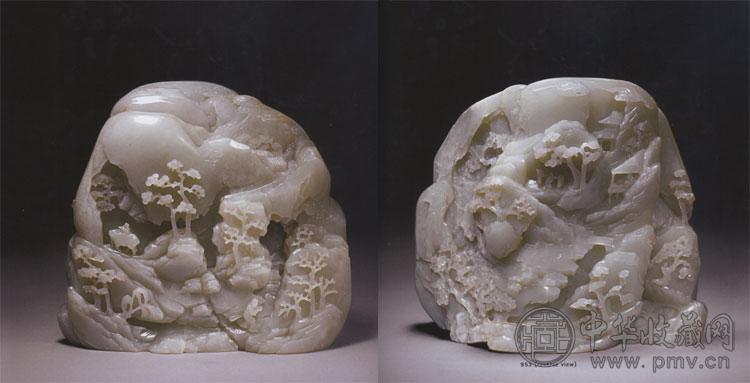 清十八世纪 白玉山水图随形山子