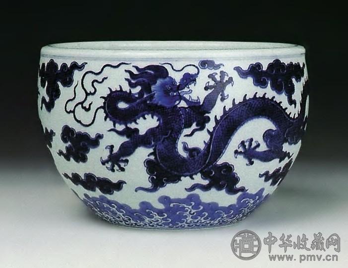 清乾隆 青花云龙花盆