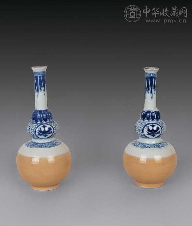 清康熙 三色釉青花花卉纹葫芦瓶(1对)