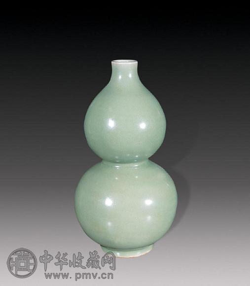 明 龙泉葫芦瓶