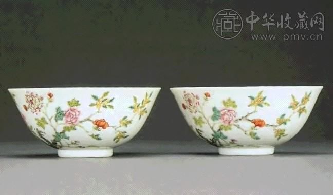 清道光 粉彩牡丹纹碗(1对)