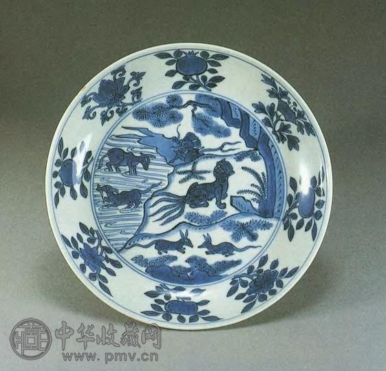 明万历 青花海兽盘