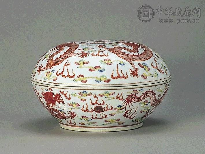 清光绪 粉彩双龙纹盖盒