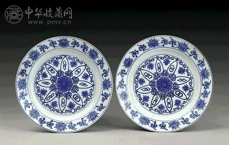 清康熙 青花莲花八宝纹盘(2件)