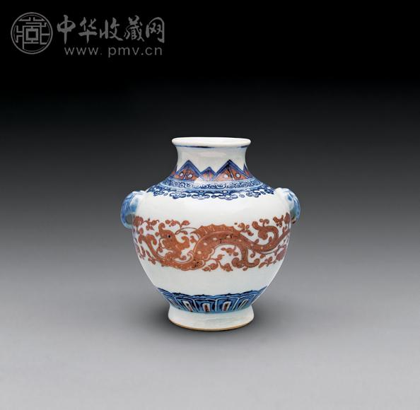 清乾隆 青花釉里红香草龙纹双兽耳尊