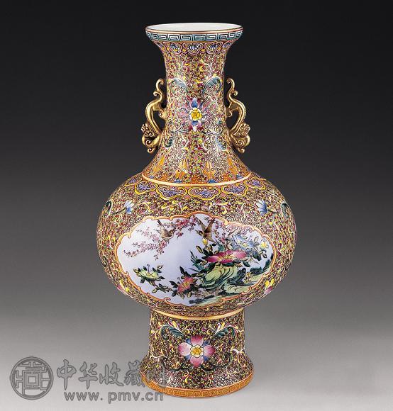 近代 粉彩开光花鸟龙耳瓶