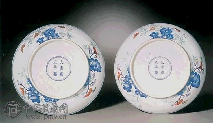 清雍正 斗彩水仙芝石纹盘(1对)