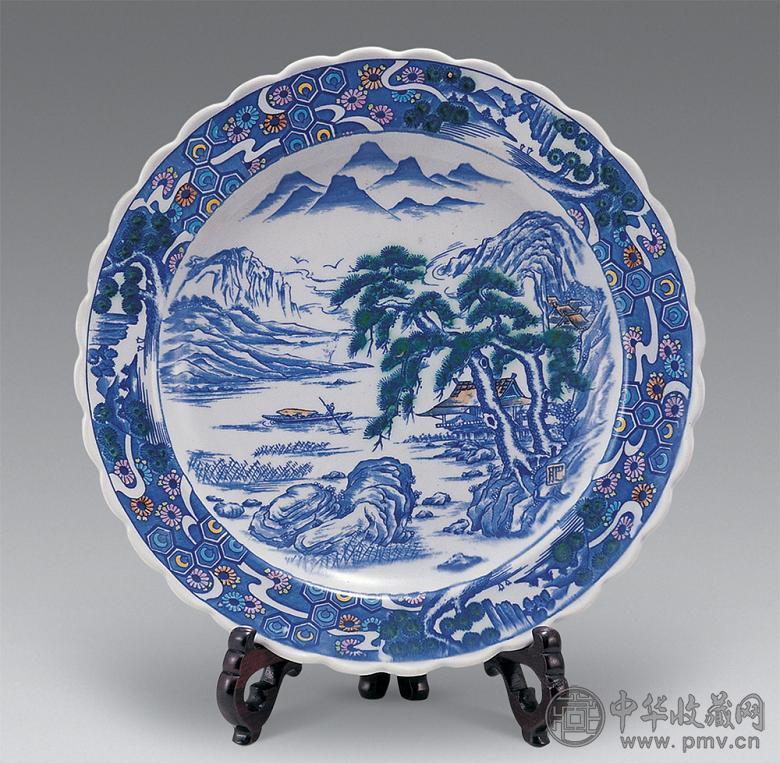 民国 青花加彩山水纹荷叶边大盆