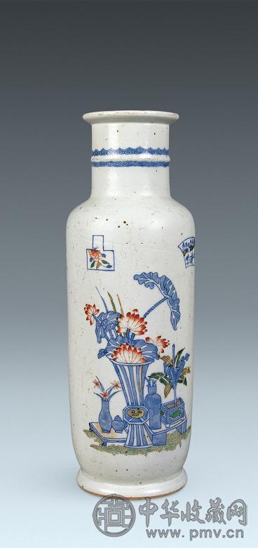 民国 五彩博古花卉纹棒槌瓶