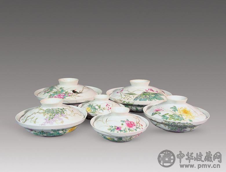 民国 粉彩花卉纹盖碗(6只)