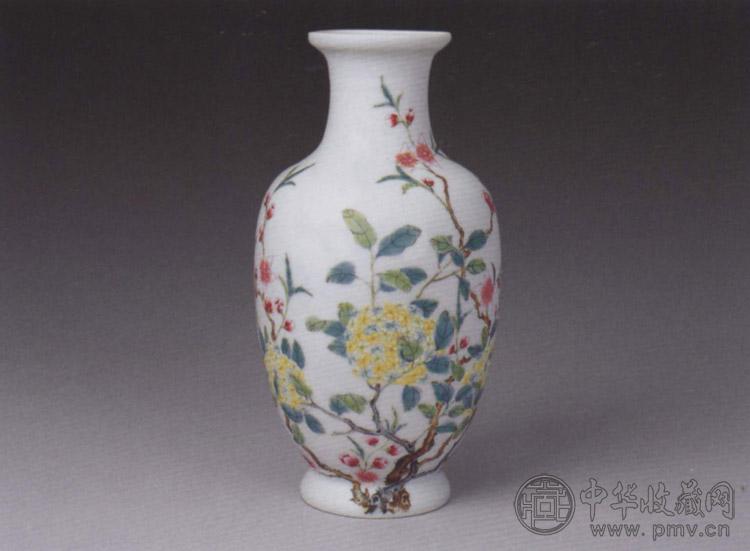 民国 粉彩花卉纹瓶