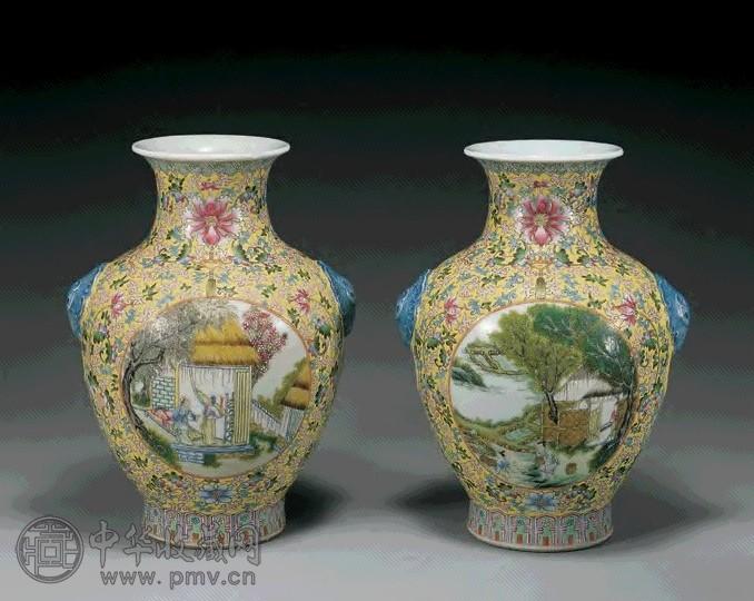 民国 粉彩黄地开光象耳尊(1对)