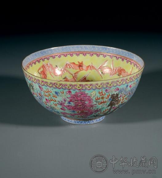 (1910—1930)年作 珐琅彩蝠龙纹碗