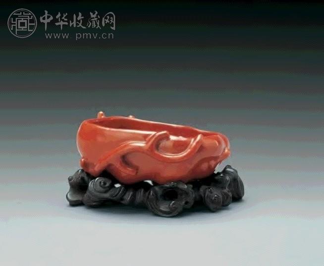 清乾隆 珊瑚红釉水洗