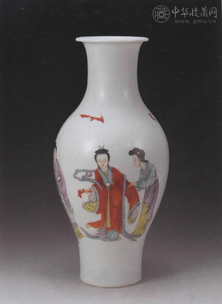 民国 粉彩人物橄榄瓶