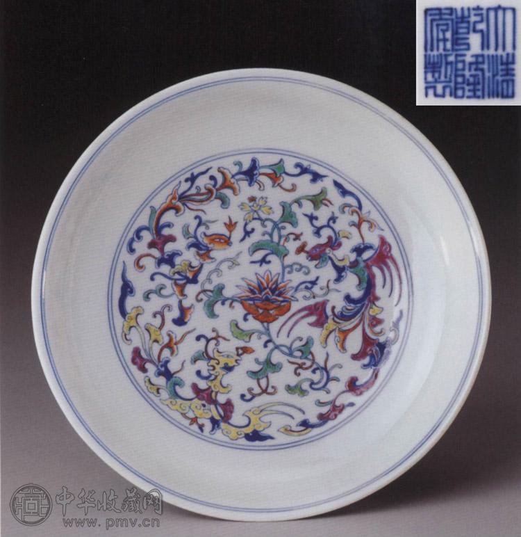 清乾隆 斗彩夔凤纹盘