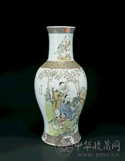 民国 马庆云绘粉彩人物瓶