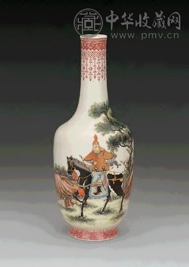 民国 粉彩狩猎纹瓶