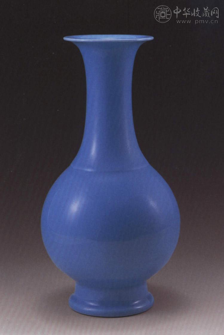 民国 蓝釉撇口瓶