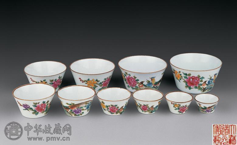 清末民国 粉彩马蹄套杯(10件)