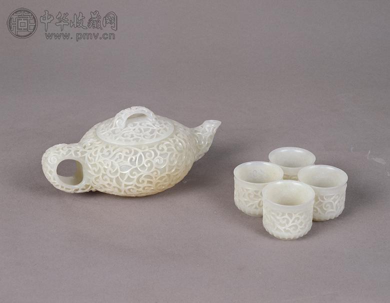 清 青白玉痕都斯坦茶具(1套)