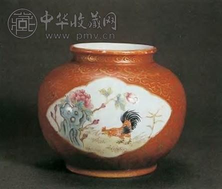 民国 珊瑚红描金开框粉彩花鸡缸