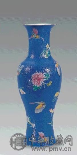 民国 蓝料釉地轧道粉彩花鸟纹观音瓶