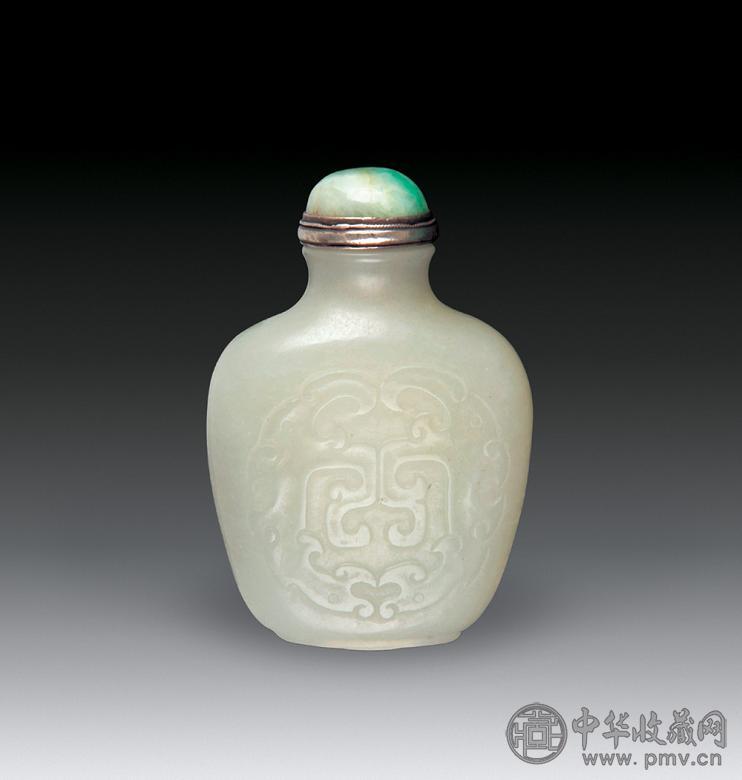 清 白玉鼻烟壶