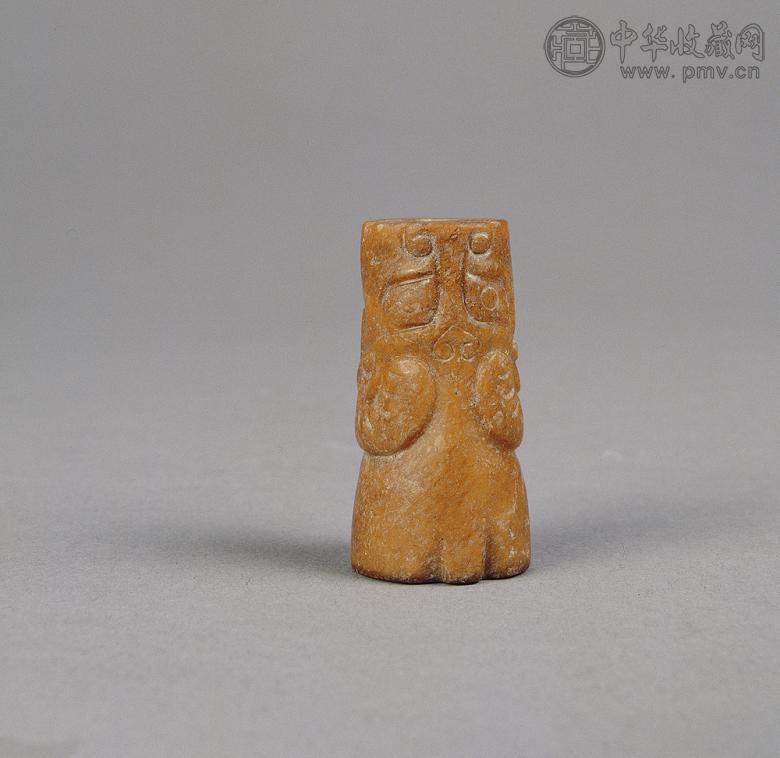 宋 玉雕兽面纹勒子