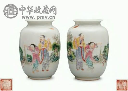 民国 粉彩人物戏禽纹灯笼瓶(2件)