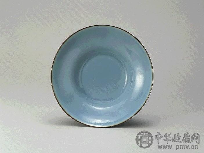 清乾隆 天青釉折腰盘