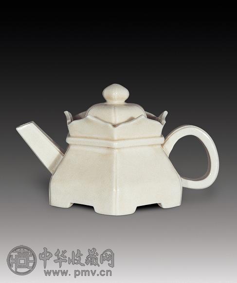 清早期 德化窑僧帽壶