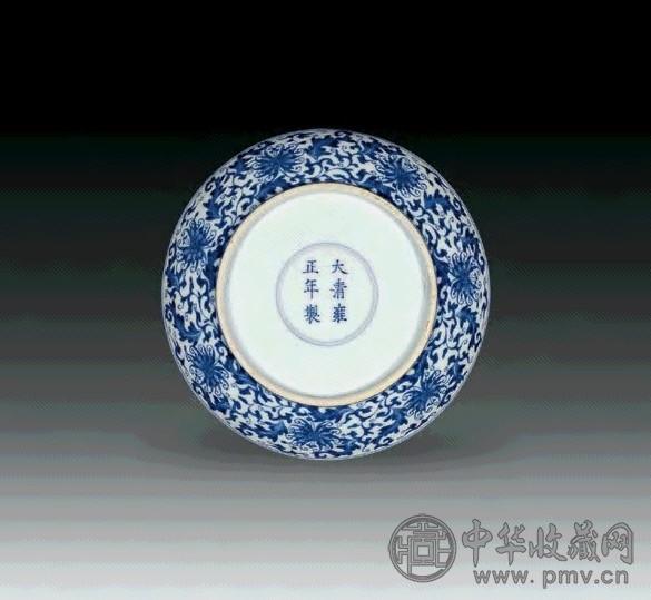 清雍正 青花缠枝花卉盘