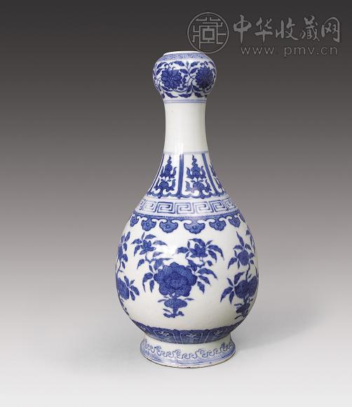 清光绪 青花折枝花卉蒜头瓶