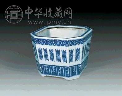 清 青花寿字方花盆