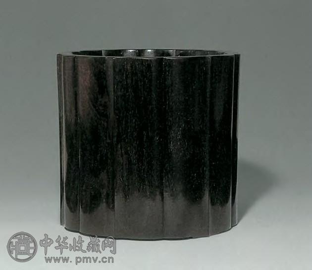 明 紫檀菱形边大笔筒