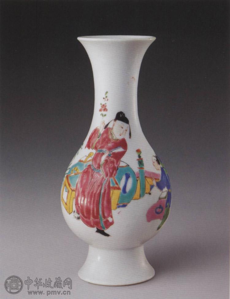 清雍正 粉彩人物图瓶