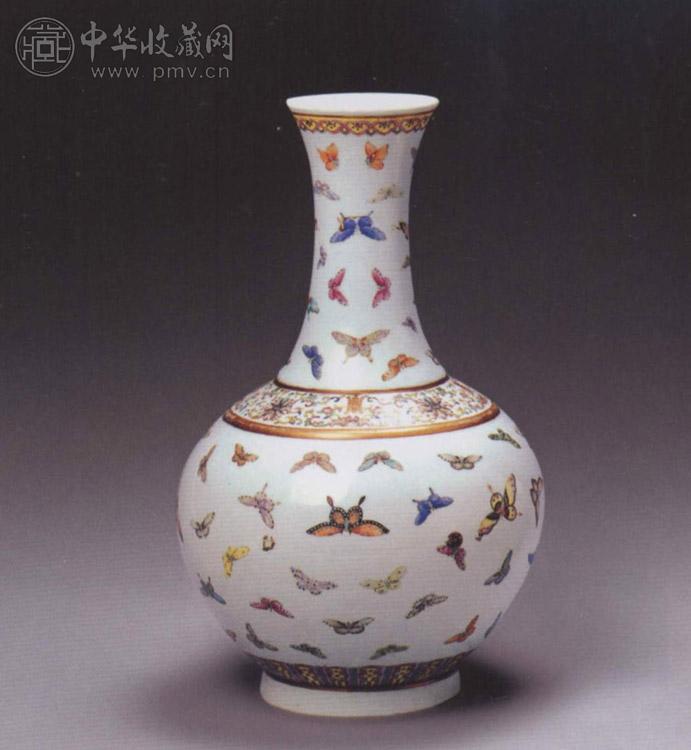 清光绪 粉彩百蝶纹赏瓶