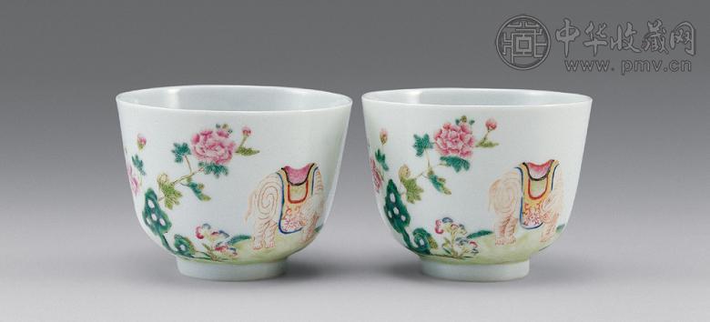清 粉彩太平有象杯(2只)