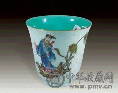 清道光 粉彩轧道人物杯