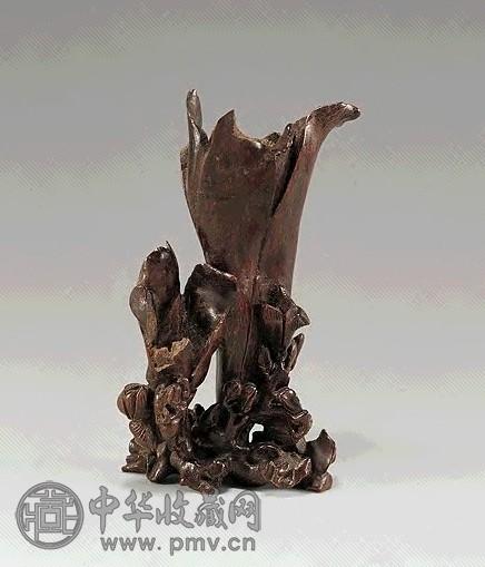 清 沉香木雕玉兰花插