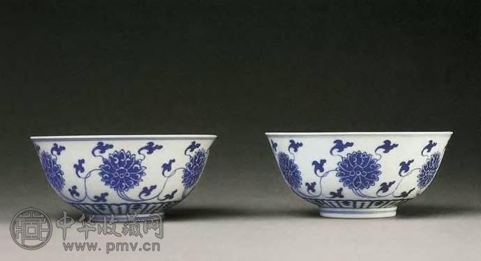 清道光 青花缠枝莲纹碗(1对)