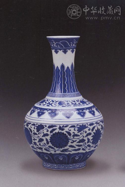 清光绪 青花缠枝莲纹赏瓶