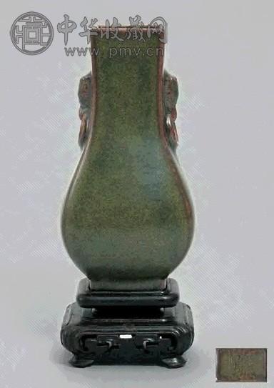 清乾隆 茶叶末釉铺耳尊