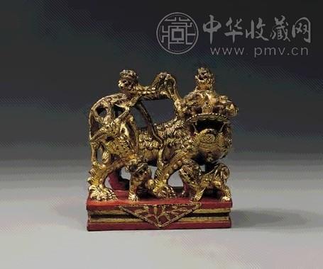 清 石雕漆金狮子