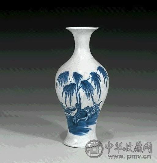 清雍正 青花杨柳小橄榄瓶