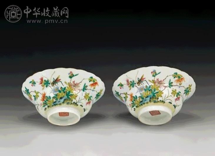 清道光 粉彩草虫折腰碗(2件)