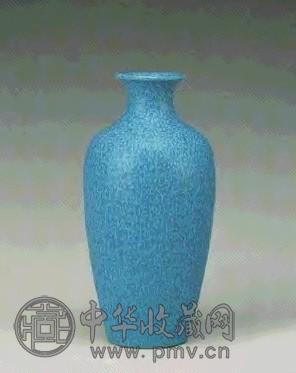 清中期 炉钧釉莱菔瓶