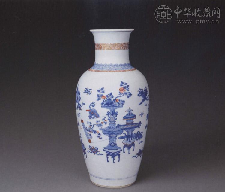 清康熙 青花红彩描金博古图观音瓶