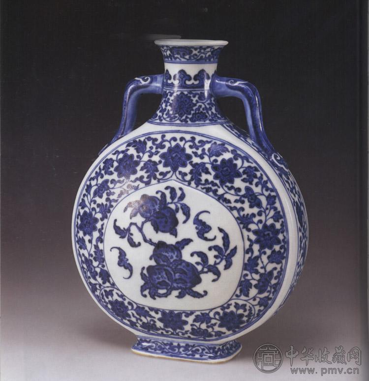 清嘉庆 青花福寿抱月瓶